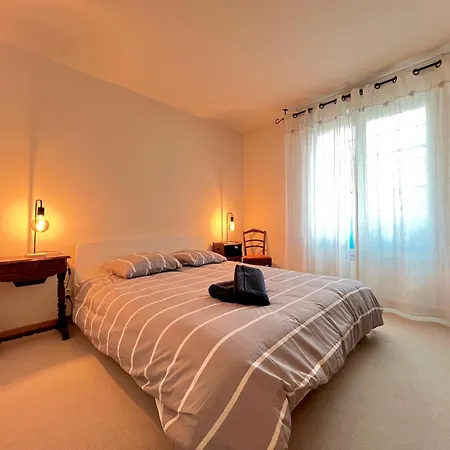 Appart Spacieux, De 90 M2, Daire Le Plessis-Robinson